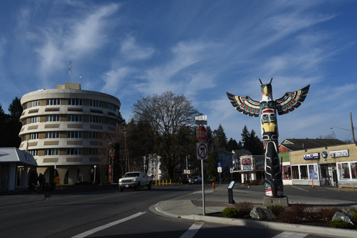 Totem and Architecture Duncan, BC 2014